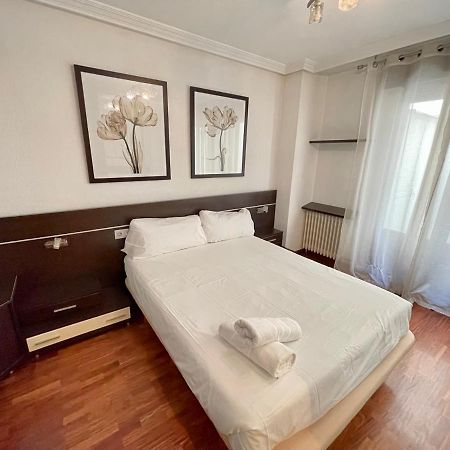 Apartamento Reyes De Espana / Free Parking & Wi Fi Salamanca Bagian luar foto