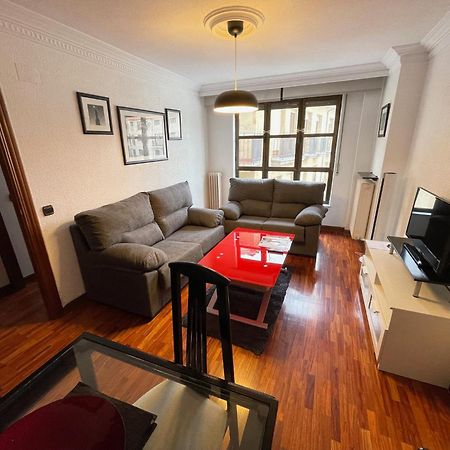 Apartamento Reyes De Espana / Free Parking & Wi Fi Salamanca Bagian luar foto