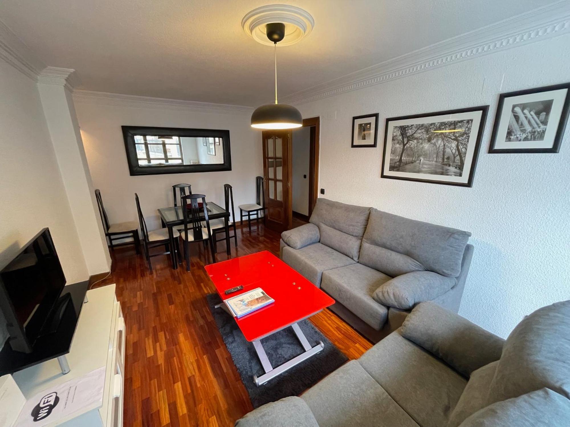 Apartamento Reyes De Espana / Free Parking & Wi Fi Salamanca Bagian luar foto